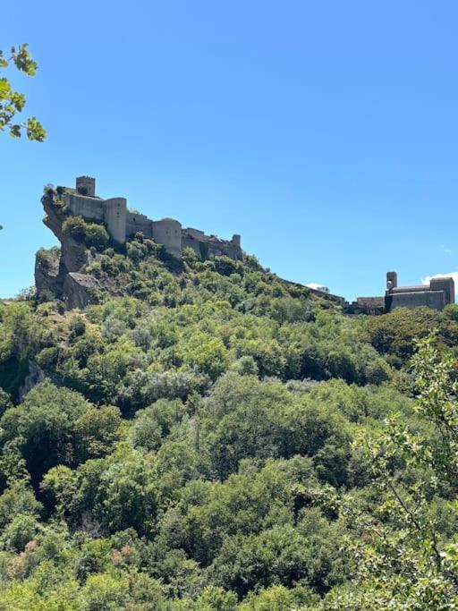 Apartmán La Ginestra Roccascalegna Exteriér fotografie