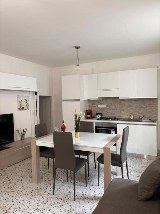 Apartmán La Ginestra Roccascalegna Exteriér fotografie