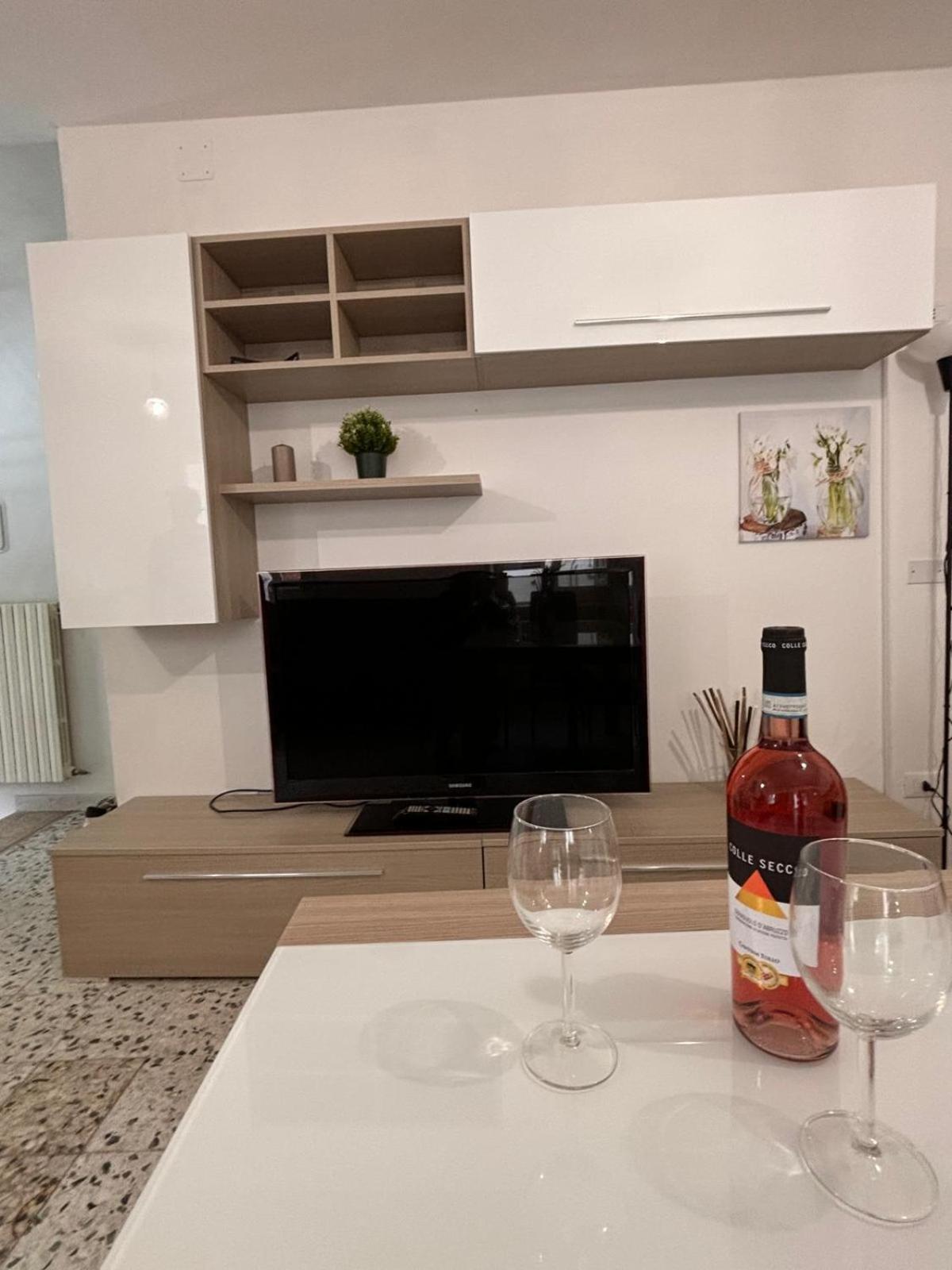 Apartmán La Ginestra Roccascalegna Exteriér fotografie