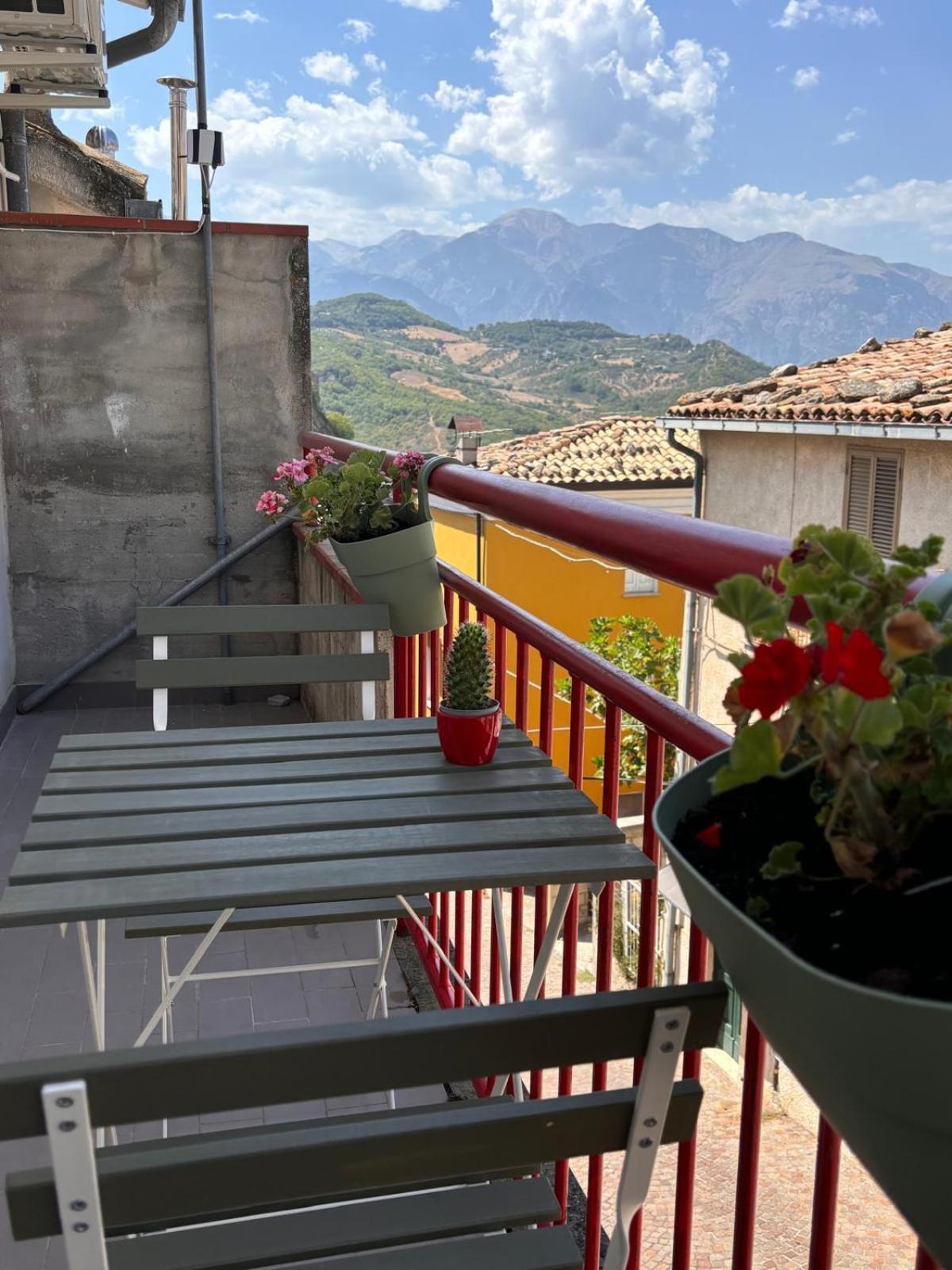 Apartmán La Ginestra Roccascalegna Exteriér fotografie